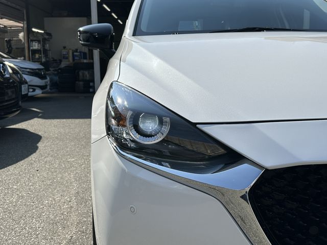 Mazda MAZDA2 2021-03 12675-6