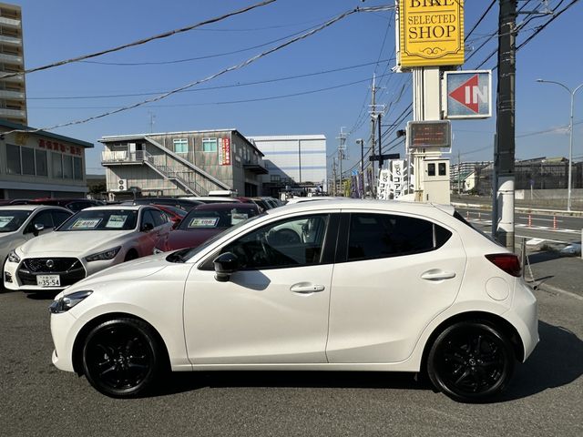 Mazda MAZDA2 2021-03 12675-3