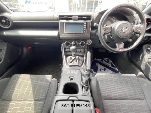 Toyota 86 2022-06 270778-1