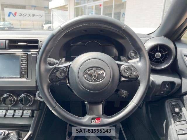 Toyota 86 2022-06 270778-11