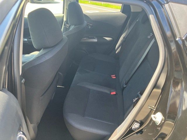 Nissan JUKE 2019-08 17654-14