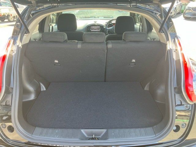 Nissan JUKE 2019-08 17654-15