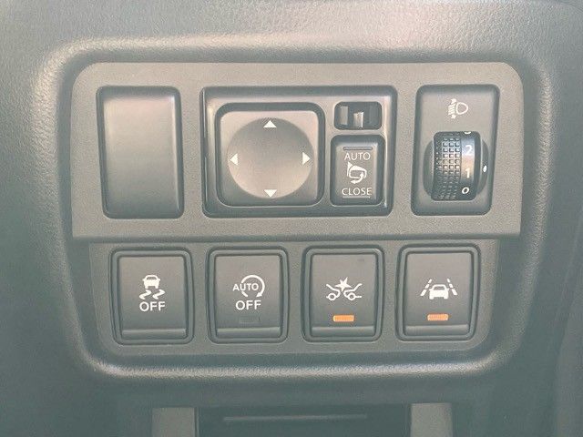 Nissan JUKE 2019-08 17654-22