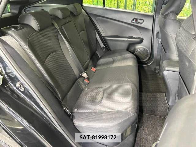 Toyota PRIUS 2016-03 366342-9