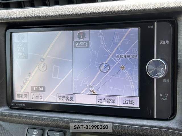 Toyota AQUA 2014-02 291880-2