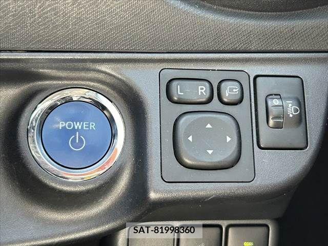 Toyota AQUA 2014-02 291880-5