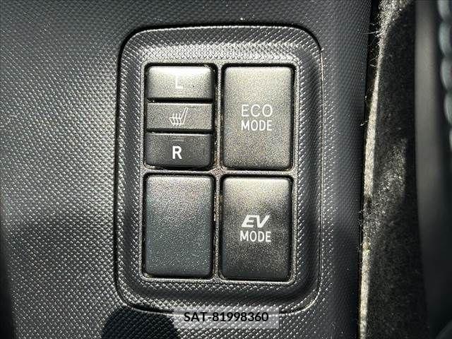 Toyota AQUA 2014-02 291880-6