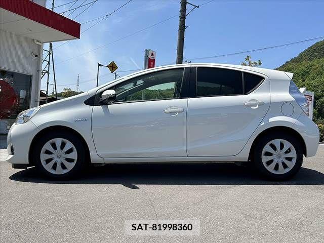 Toyota AQUA 2014-02 291880-10