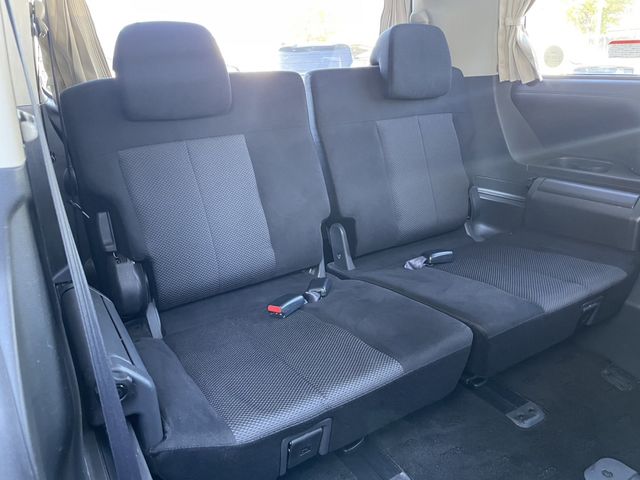 Mitsubishi DELICA D5 2013-03 180439-18