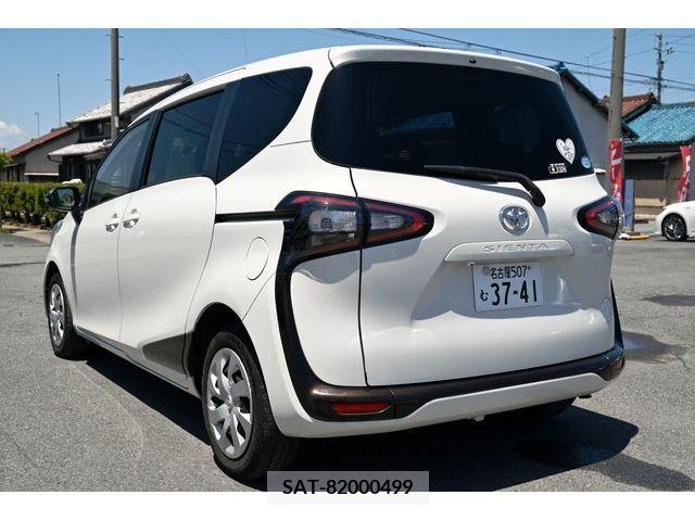 Toyota SIENTA 2016-01 285062-2