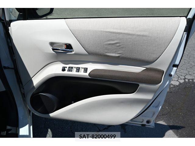 Toyota SIENTA 2016-01 285062-12