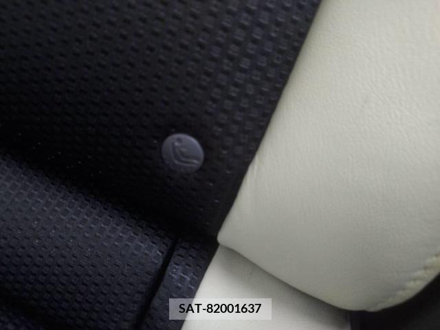 Mazda DEMIO 2015-06 301886-23