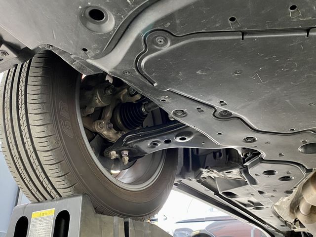 Toyota HARRIER HYBRID 2020-08 4024-24