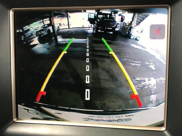 Jeep GRAND CHEROKEE 2018-02 26761-11