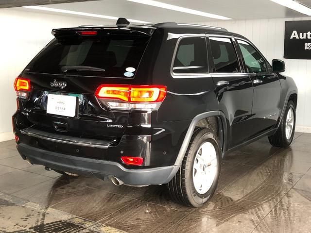 Jeep GRAND CHEROKEE 2018-02 26761-6