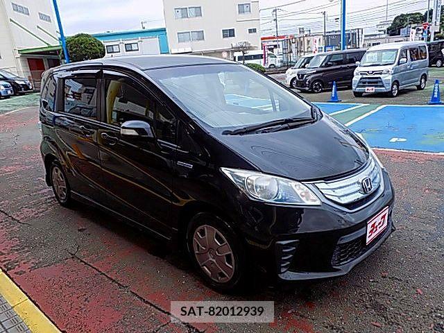 Honda FREED HYBRID 2013-08 339343-6