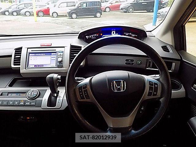 Honda FREED HYBRID 2013-08 339343-1