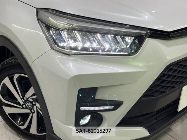 Toyota RAIZE 2020-11 324405-12