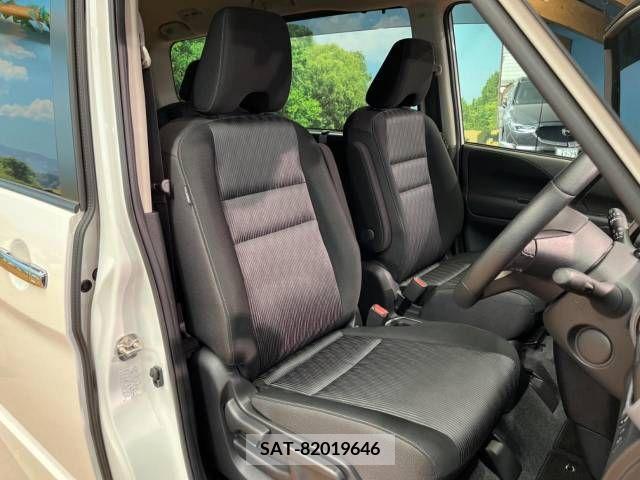 Nissan SERENA 2022-12 336276-10
