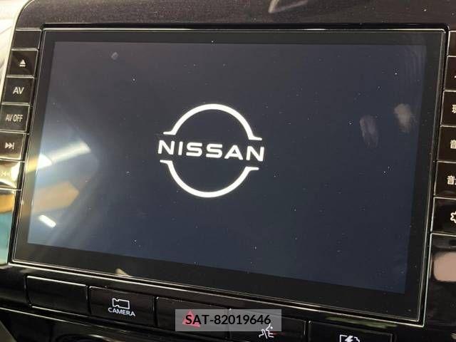 Nissan SERENA 2022-12 336276-2