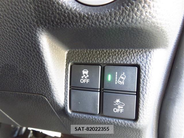 Honda N BOX CUSTOM 2017-10 364879-7