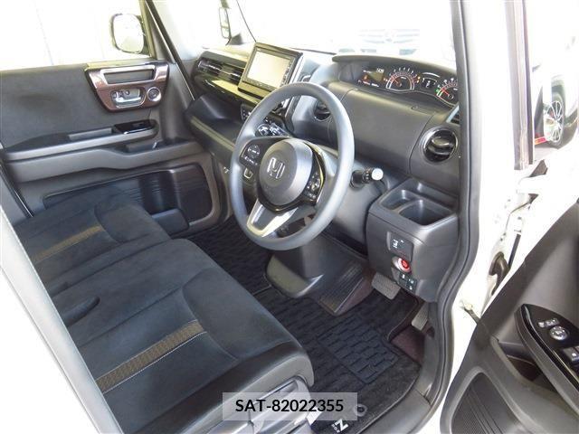 Honda N BOX CUSTOM 2017-10 364879-4