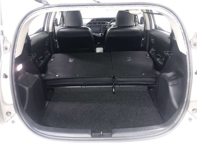 Toyota AQUA 2013-09 13751-7