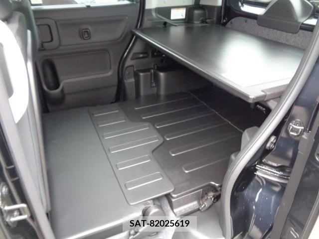 Suzuki SPACIA 2022-09 205092-13