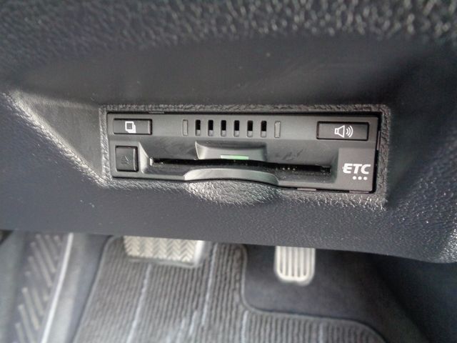 Toyota PRIUS 2019-03 15347-17