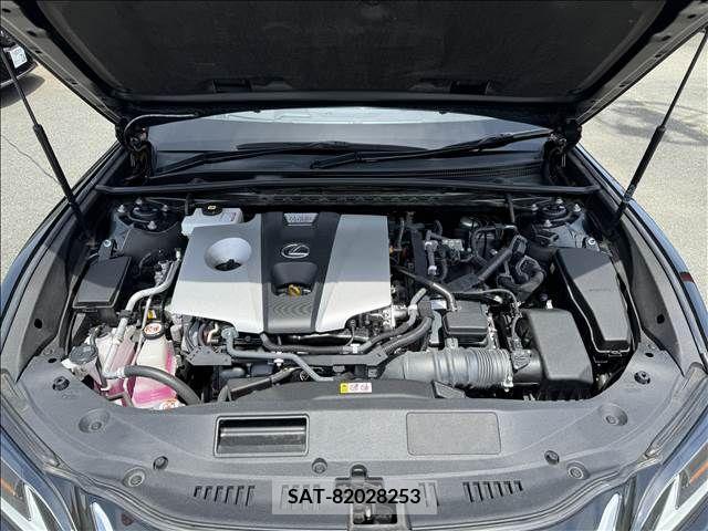 Lexus ES 2020-08 275223-17