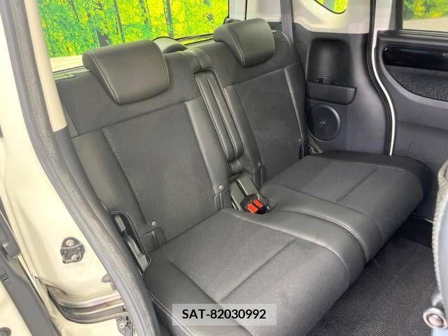 Honda N BOX CUSTOM 2015-08 364727-9