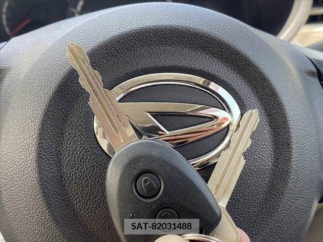 Daihatsu MOVE 2018-06 348603-2