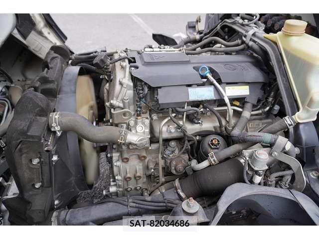 Mitsubishi CANTER 2017-11 206156-12