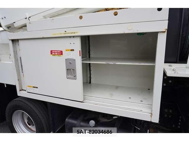 Mitsubishi CANTER 2017-11 206156-19