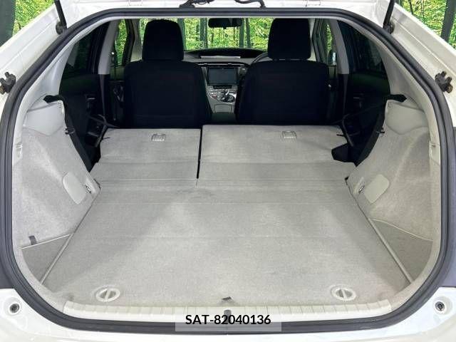 Toyota PRIUS 2014-01 282271-9