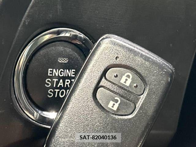 Toyota PRIUS 2014-01 282271-6