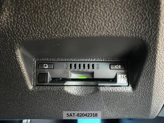 Toyota PRIUS 2019-02 393335-7