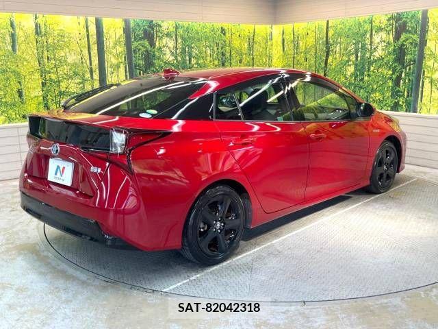 Toyota PRIUS 2019-02 393335-17