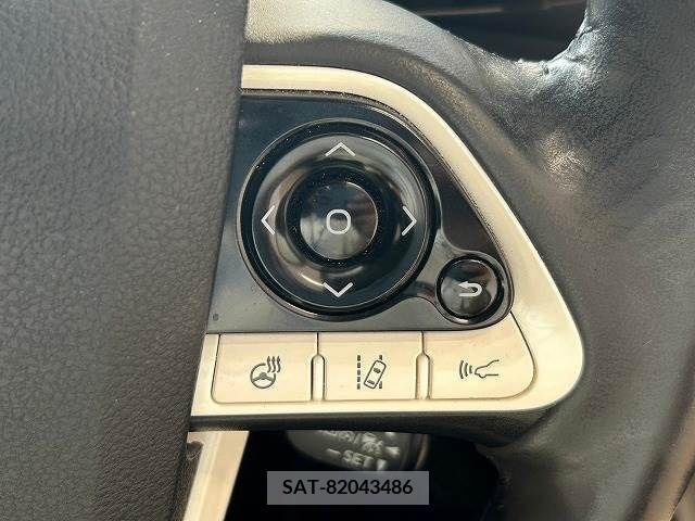 Toyota PRIUS PHV 2019-02 322595-3
