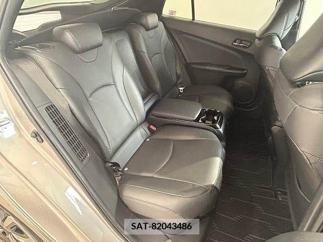 Toyota PRIUS PHV 2019-02 322595-9