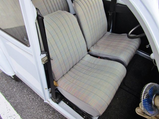 Citroen 2CV 1988-05 1433-10