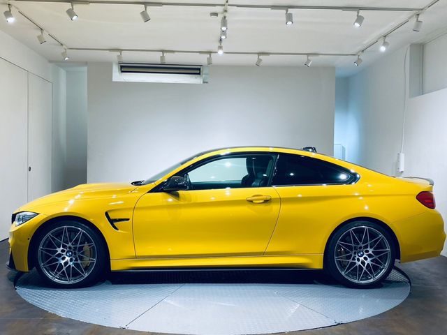 Bmw M4  8692-21