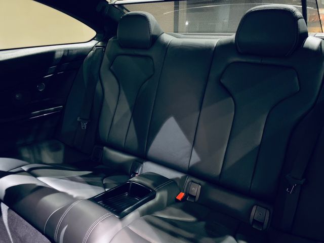 Bmw M4  8692-17