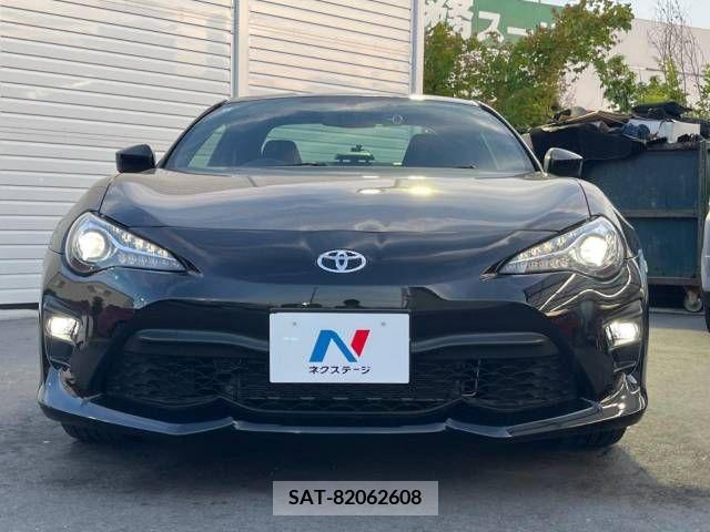 Toyota 86 2021-01 379881-14