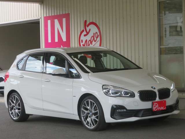 Bmw 2 SERIES 2018-11 9815-4