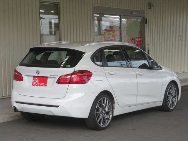 Bmw 2 SERIES 2018-11 9815-6