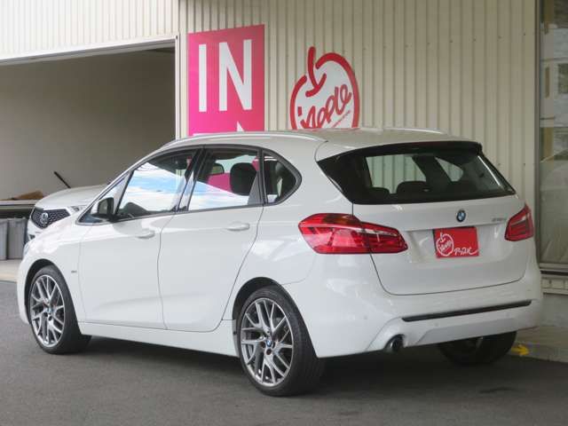 Bmw 2 SERIES 2018-11 9815-2
