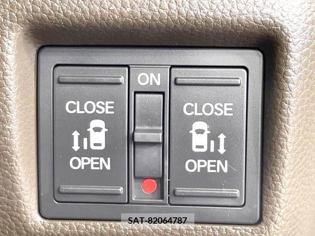 Honda N BOX 2021-07 338406-5