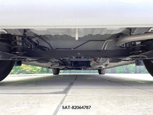 Honda N BOX 2021-07 338406-19