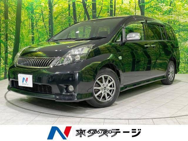 Toyota ISIS 2010-08 345192-0